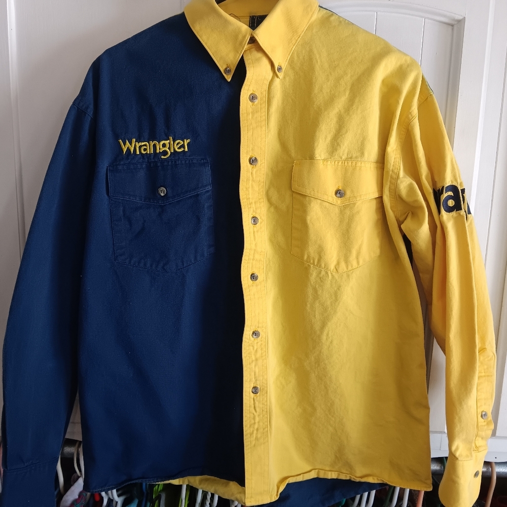 Vintage Wrangler 90s Men's Western Button Down Shirt (L)